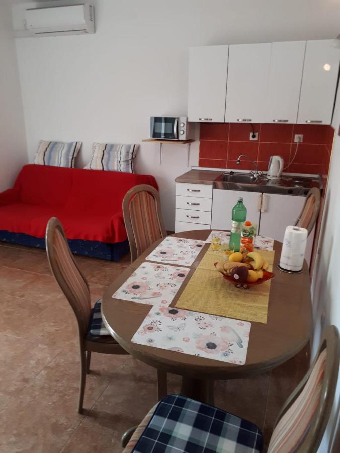 Apartman Laura Apartment Kaštela Екстериор снимка